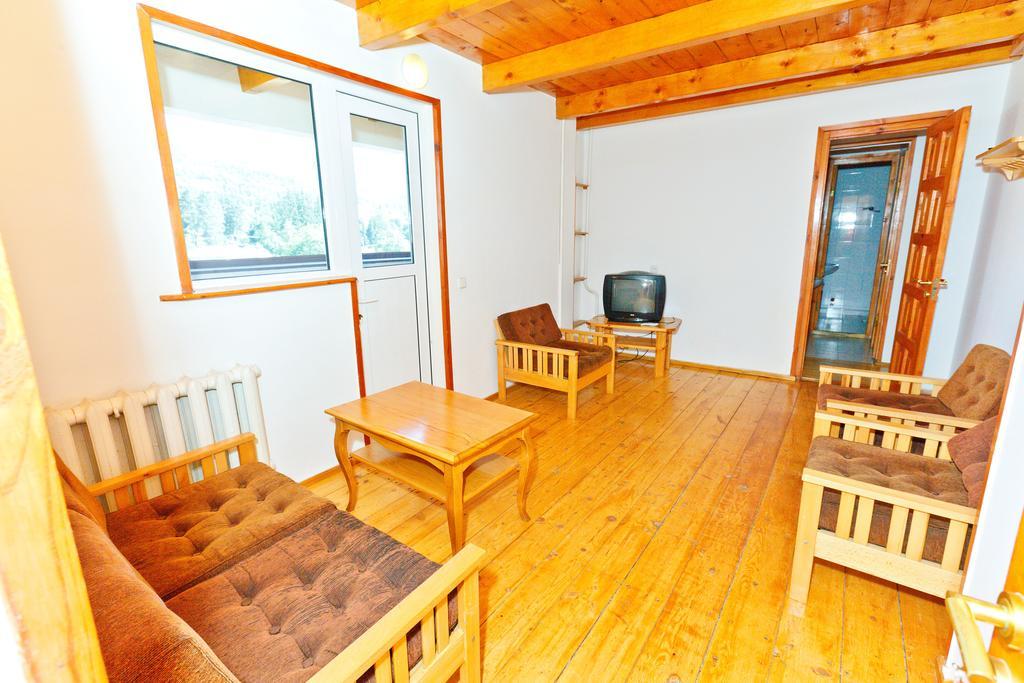 Hotel Apollon Bakuriani Habitación foto